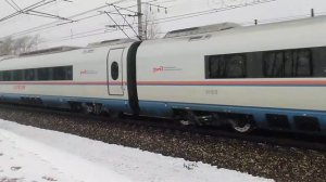 Скоростной поезд "Сапсан" Санкт Петербург-Москва.