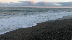 Крым Алушта. Море, шум волн — настоящий релакс. Красивое видео.