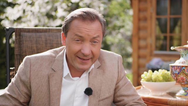 Секреты миллионера: как мотивировать других работать на вас / Роман Василенко