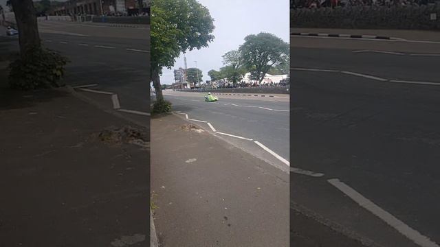 TT 2022 sidecar race slowmo