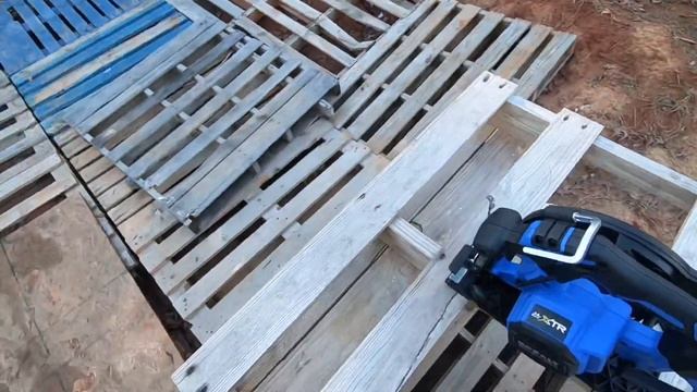 How fast can it cut up a pallet Kobalt XTR 24-Volt Max 7-1/4-in Brushless Cordless Circular Saw смотреть онлайн