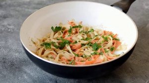 Лапша с ореховым соусом