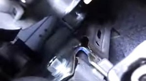 Люфт шум стук в руле KIA Система MDPS люфт в монтажном кронштейне