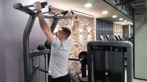 Гравитрон - тренажер для подтягивания