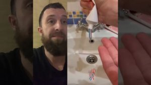 ПОЧЕМУ ПАСТА ВСЕГДА ВЫДАВЛИВАЕТСЯ ПОЛОСКАМИ #лайфхаки #полезныелайфхаки #берииделай #short