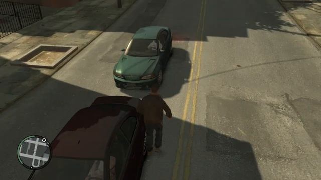GTA 4 - Нико Белик бегает от людей и бьет их...