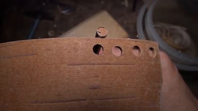 Берестяные хитрости 3. Обработка отверстий под прошивку. смотреть онлайн