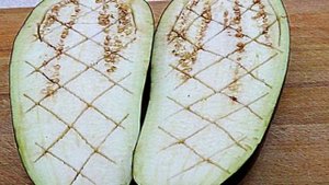 Баклажаны запеченные в микроволновке