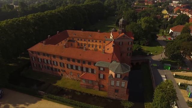 Schloss Eutin 2016 смотреть онлайн