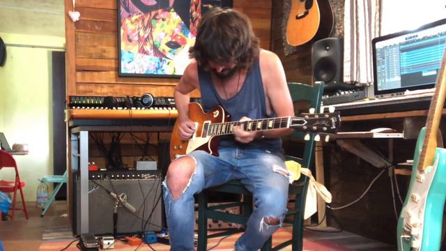 Fender Deluxe reverb 65 cranked with Les Paul 59 60th anniversary смотреть онлайн