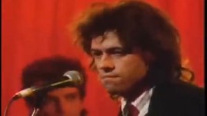 BOB GELDOF - THIS IS THE WORLD CALLING (live)