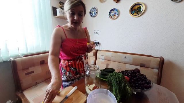 Малосольные огурцы.Быстрый способ приготовления.Всегда хрустящие огурчики! смотреть онлайн