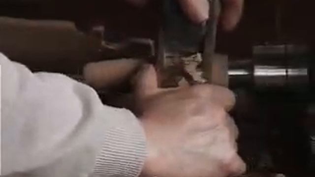 Watch the Kokeshi Making Technique Live! смотреть онлайн