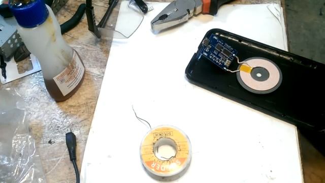 Ремонт беспроводной индуктивной QI зарядки смотреть онлайн