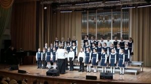 Хор младших классов ДШИ Надежда - Здравствуй, гостья Зима; Вечерняя песня; Четыре таракана и сверчо