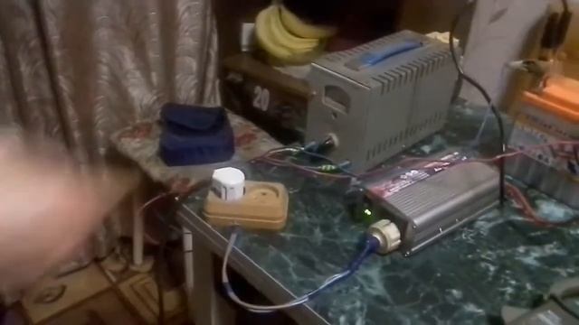 Автономное  электричества  с   12v.  на  220 v.