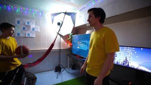 Я сделал СЕКРЕТНУЮ ИГРОВУЮ комнату В СТЕНЕ ! И провел в ней 24 часа