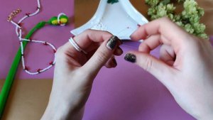 3 варианта колечек из бисера с вишенками