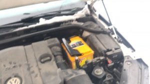 Упоры капота на Jetta 6 c upora.net