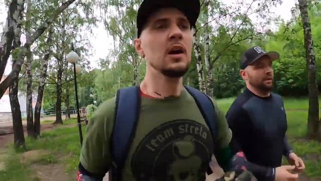 Король гантелей Андрей КИТ и волшебная частица НЕ / Чайные Бега 4 смотреть онлайн