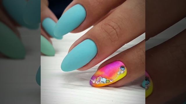 Самый шикарный маникюр 2021-2022, 40 ультрамодных фото новинок шикарного маникюра | Nail Art 2021 смотреть онлайн