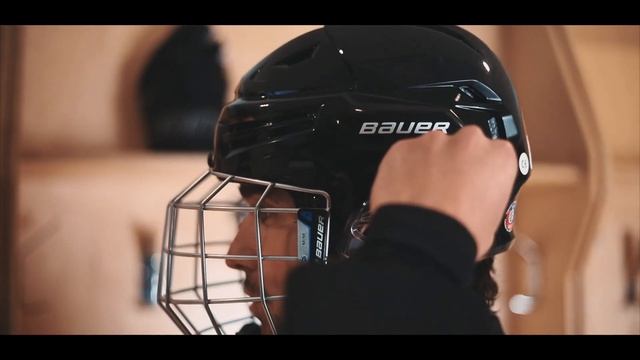 Bauer Re-Akt 65 Helmet смотреть онлайн