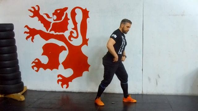 Урок 1: Стойка. Исторический средневековый бой - Базовая техника смотреть онлайн