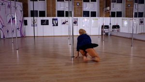 Viktorya Kosmina. Solo. Pole Contemporary