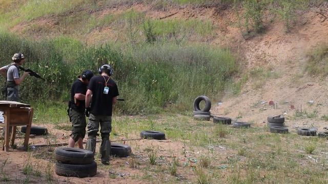 Дуэль на "Вепрях": инструктор Владимир + неизвестный смотреть онлайн