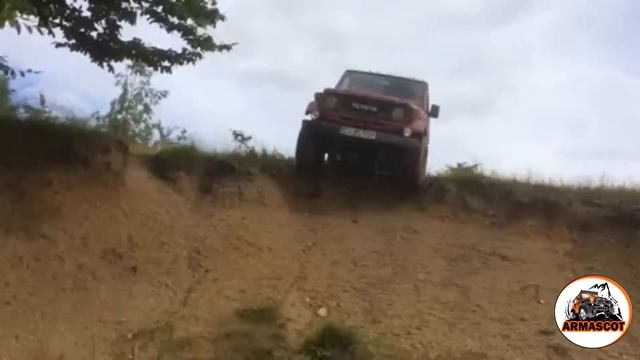 Камни не преграда когда у тебя полный привод. смотреть онлайн