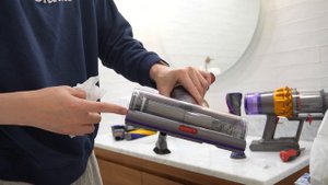 How to clean & maintain your DYSON V15 Vac