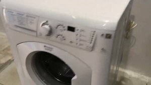 Стиральная машина Ariston AVC6105