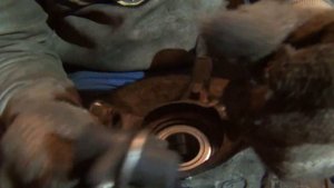 GEELY MK - замена датчика ABS на датчик коленвала от волги.