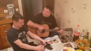 Домашние посиделки под гитару))) Еду еду Я) (cover Чиж)