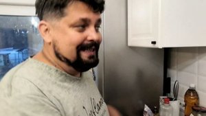 Утка по Кремлевски. Мясо по кремлевски знаете? Вот это младший брат