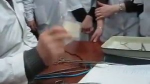 Вязание хирургического узла иглодержателем