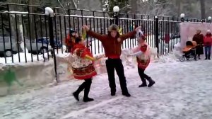 Танец на масленицу.mp4