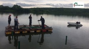 Монтаж винтовых свай на воде под пирс