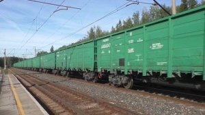 2ЭС6-613 с новыми полувагонами и ВЛ11-207А/204 с грузовым поездом следуют через о.п. Измоденово