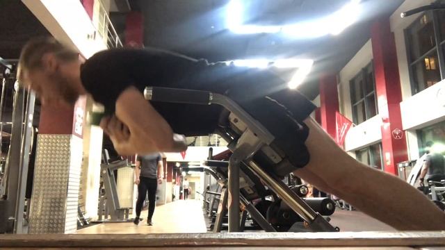 Д1 Гиперэкстензии 1*15 10кг 18.05.21 смотреть онлайн