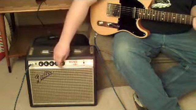 For my boy Noah. 1960's? Fender Bronco amp. смотреть онлайн