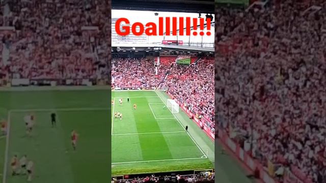 Berbatov goal against Liverpool in legends Match