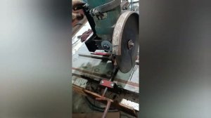 Новый вариант станины для УШМ 230.Отрезной станок без токарки, своими руками.