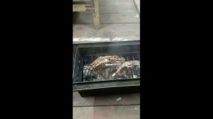 Первый раз коптим зайца. Первый запуск коптильни горячего копчения.