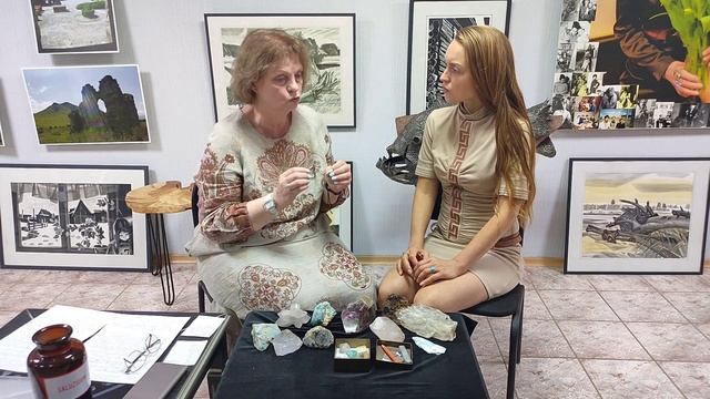 Твёрдость минералов. Шкала Мооса. Гемословарь. Беседа с минералогом. смотреть онлайн