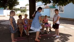 Мастер-класс игры на резинке. Упражнение десяточки