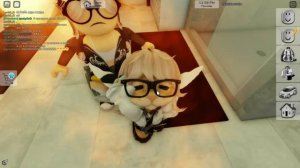 Монака бьёт меня молоточком 🥺