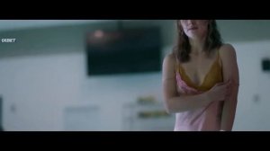 в метре друг от друга | момент | в бассейне |