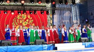 Там за зорями, за туманами