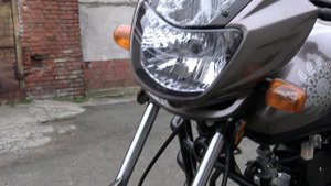 Мопед NORDWING в бежевом цвете.